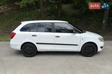 Универсал Skoda Fabia 2011 в 