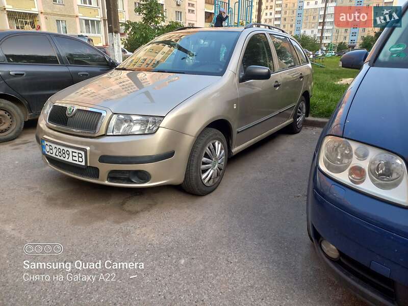 Универсал Skoda Fabia 2006 в Чернигове