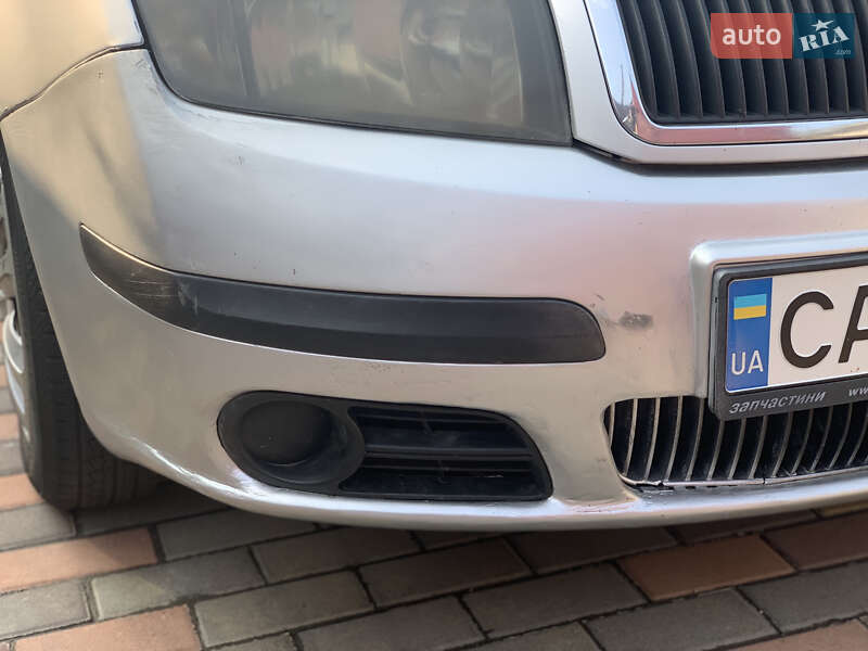 Хетчбек Skoda Fabia 2007 в Рокитному