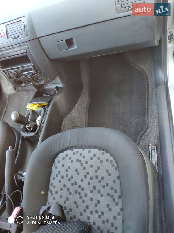 Хетчбек Skoda Fabia 2005 в Києві