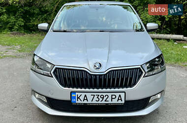 Хэтчбек Skoda Fabia 2019 в 