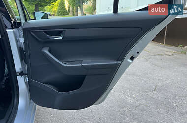 Хэтчбек Skoda Fabia 2019 в 