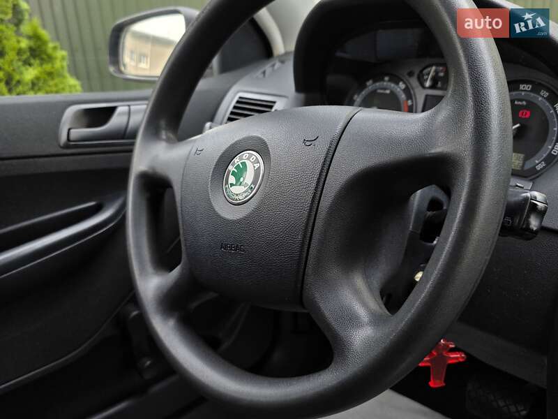 Хэтчбек Skoda Fabia 2006 в Тернополе