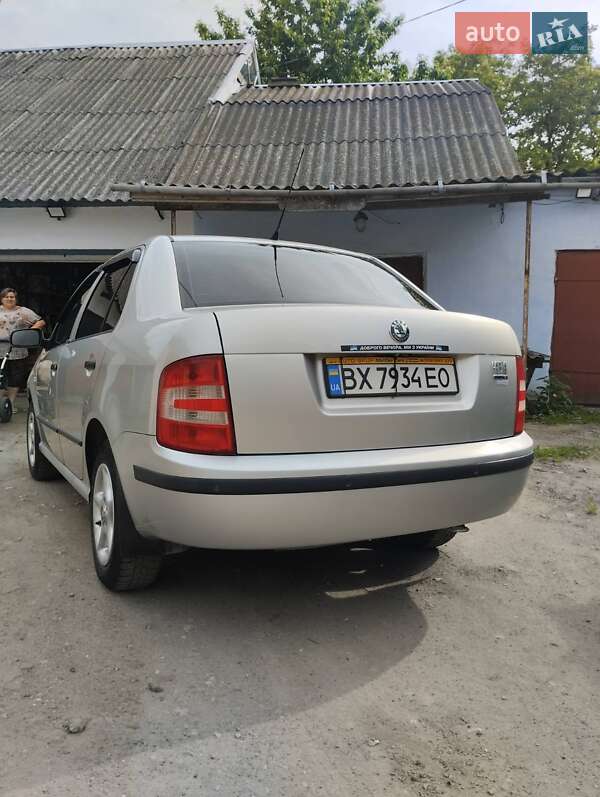Седан Skoda Fabia 2006 в Михновцах