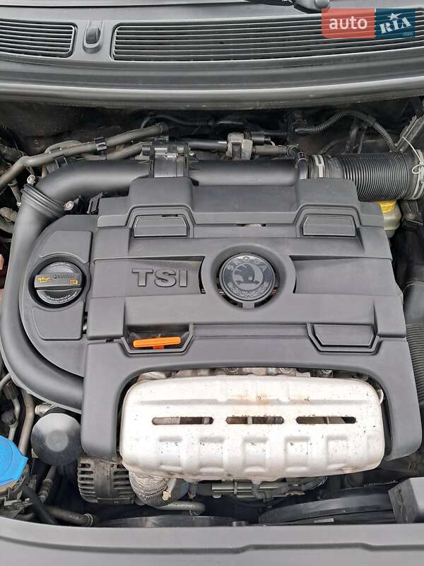 Универсал Skoda Fabia 2011 в Ровно