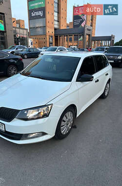 Универсал Skoda Fabia 2016 в Днепре