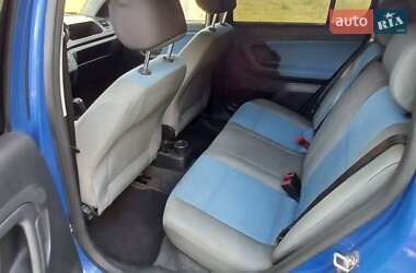 Хэтчбек Skoda Fabia 2008 в 