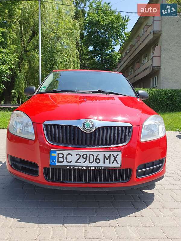 Універсал Skoda Fabia 2008 в Чернівцях