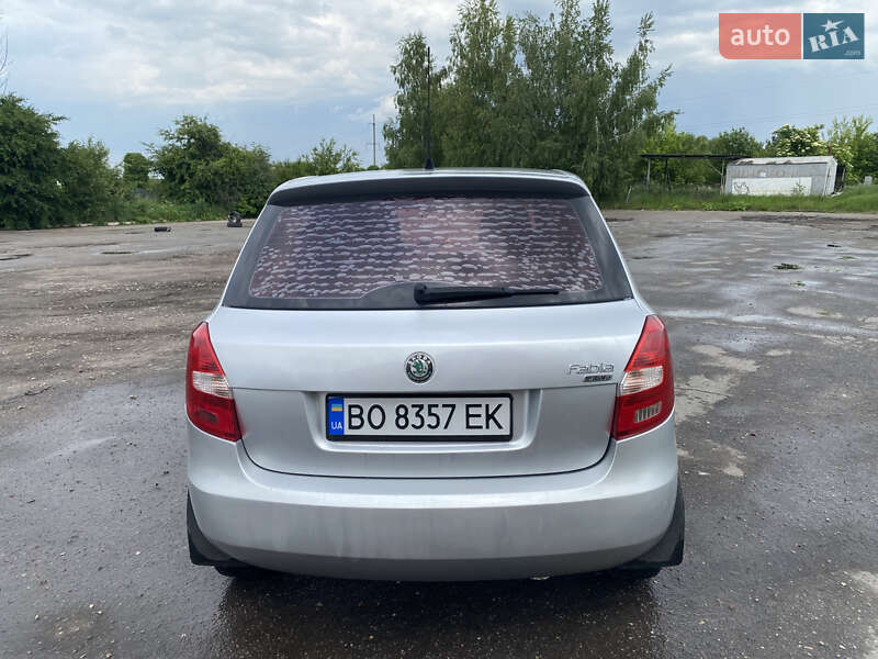 Хетчбек Skoda Fabia 2008 в Тернополі