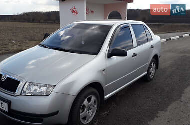 Седан Skoda Fabia 2001 в 