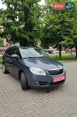 Универсал Skoda Fabia 2009 в 