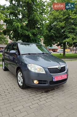 Универсал Skoda Fabia 2009 в 