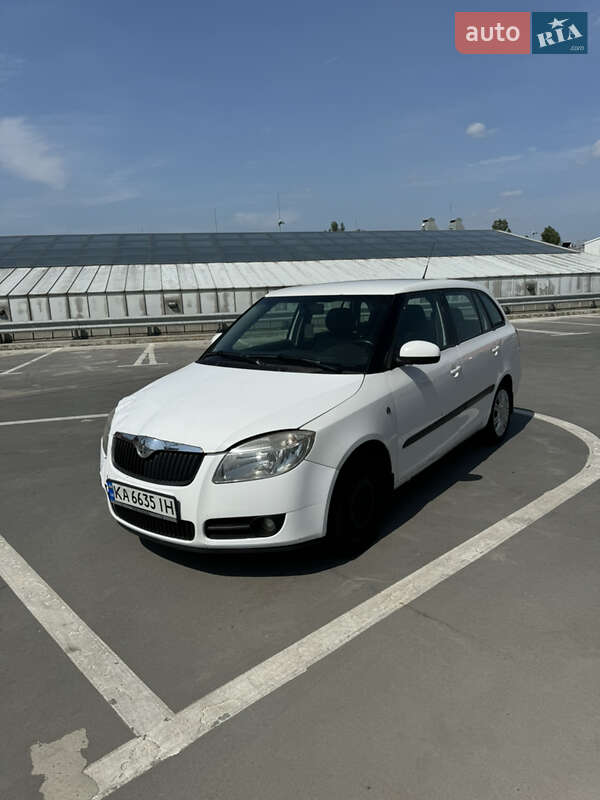 Універсал Skoda Fabia 2009 в 