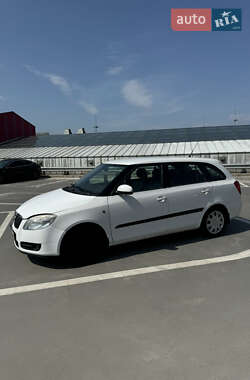 Універсал Skoda Fabia 2009 в 