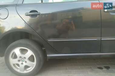 Универсал Skoda Fabia 2003 в 