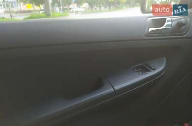 Универсал Skoda Fabia 2003 в 