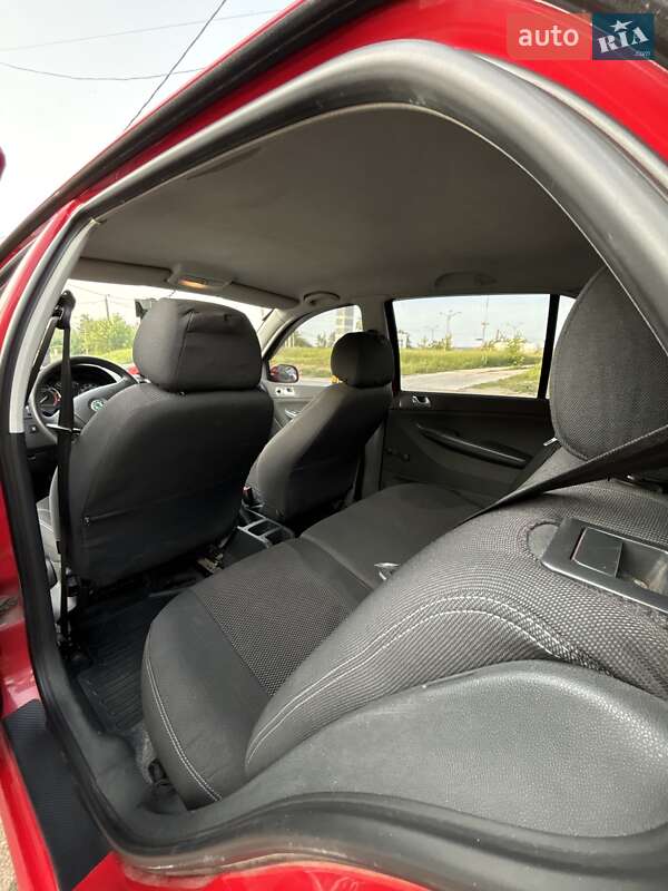 Хэтчбек Skoda Fabia 2006 в Харькове