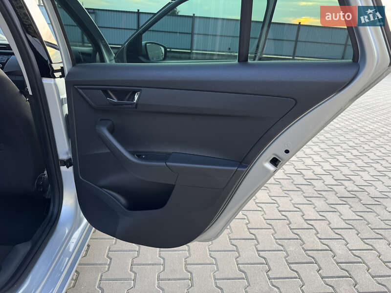 Универсал Skoda Fabia 2016 в Луцке