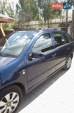 Универсал Skoda Fabia 2002 в 