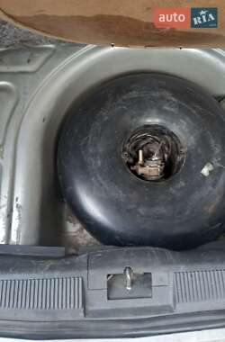Хэтчбек Skoda Fabia 2006 в 