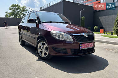 Skoda Fabia 2012 Skoda Fabia 2012