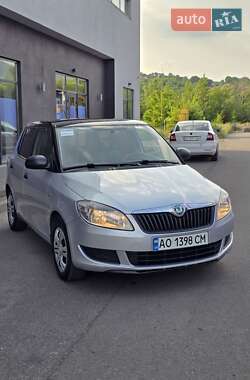 Хэтчбек Skoda Fabia 2012 в Мукачево