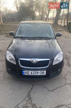Хетчбек Skoda Fabia 2009 в Дніпрі