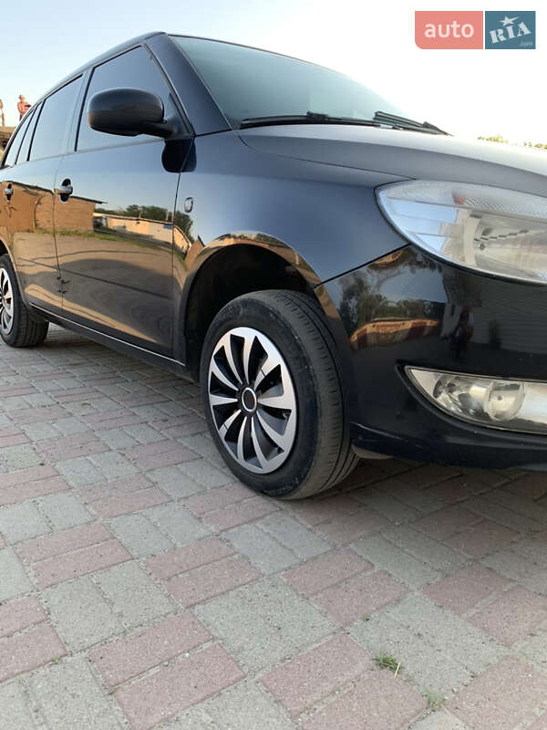 Універсал Skoda Fabia 2014 в Полтаві