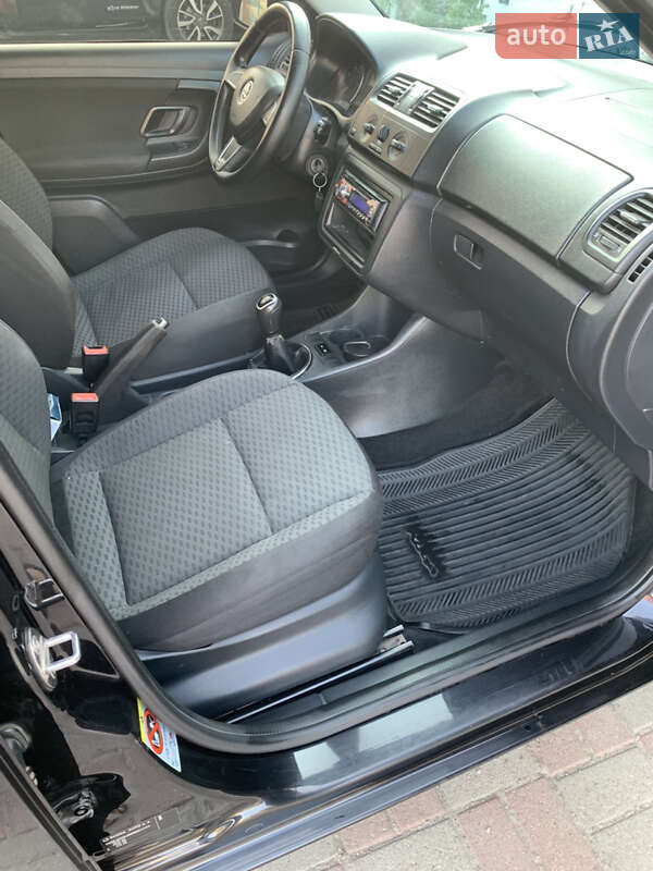 Універсал Skoda Fabia 2014 в Полтаві