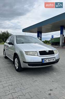 Седан Skoda Fabia 2002 в Жовкві
