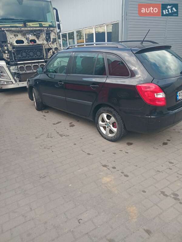 Skoda Fabia 2011