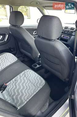 Універсал Skoda Fabia 2010 в 
