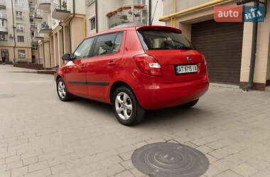 Хэтчбек Skoda Fabia 2009 в 