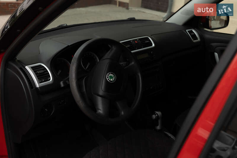 Хэтчбек Skoda Fabia 2009 в Ивано-Франковске