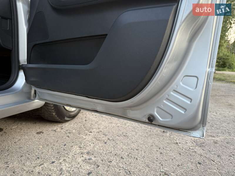 Хэтчбек Skoda Fabia 2010 в Ахтырке фото 21 Хэтчбек Skoda Fabia 2010 в Ахтырке