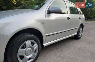 Универсал Skoda Fabia 2003 в 