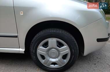 Универсал Skoda Fabia 2003 в 