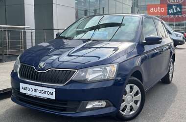 Хэтчбек Skoda Fabia 2018 в Киеве