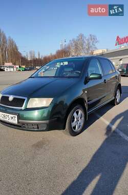 Хэтчбек Skoda Fabia 2003 в Киеве