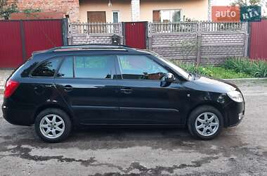 Универсал Skoda Fabia 2010 в Чернигове
