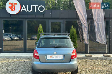 Хэтчбек Skoda Fabia 2008 в 