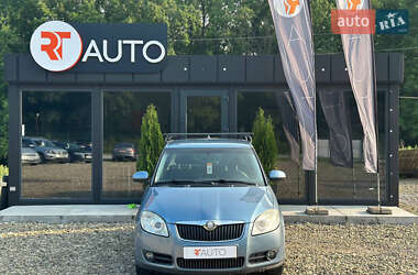 Хэтчбек Skoda Fabia 2008 в 