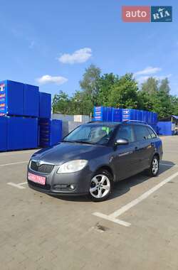 Skoda Fabia 2009 Skoda Fabia 2009