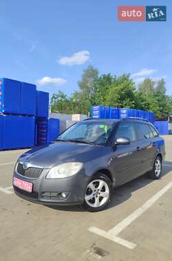 Универсал Skoda Fabia 2009 в 