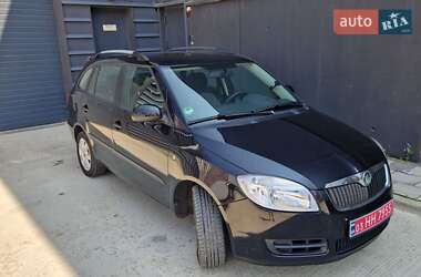 Универсал Skoda Fabia 2009 в 
