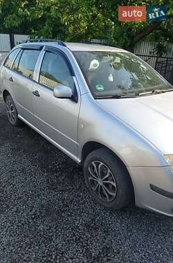 Хэтчбек Skoda Fabia 2004 в Тульчине