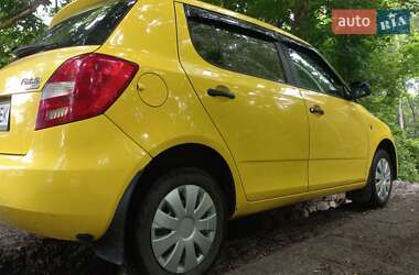 Хэтчбек Skoda Fabia 2008 в Мене