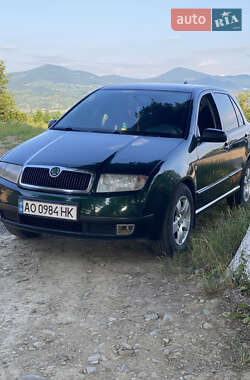 Хэтчбек Skoda Fabia 2002 в 