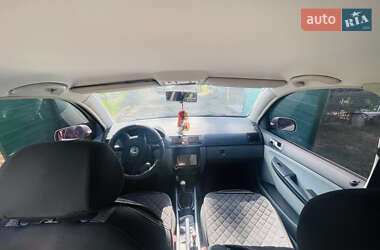 Хэтчбек Skoda Fabia 2000 в 
