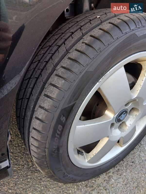 Універсал Skoda Fabia 2005 в Києві
